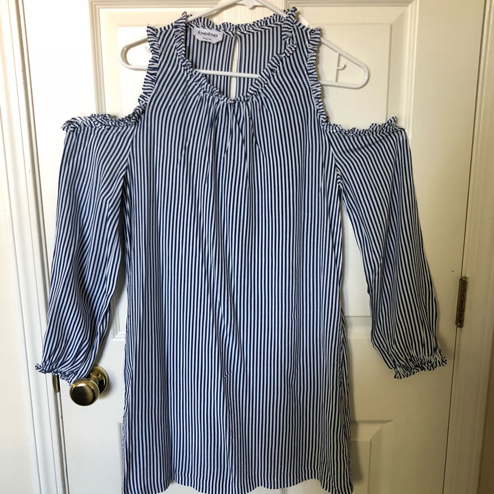 Short cold shoulder striped dress